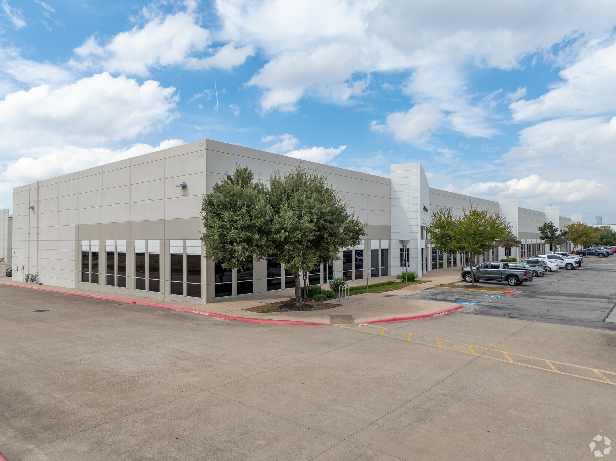 1340 Airport Commerce Dr, Austin, TX à louer Photo principale- Image 1 de 25