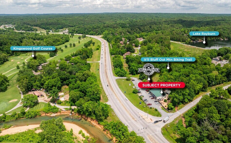 1889 Bella Vista Way, Bella Vista, AR à vendre - Photo du bâtiment - Image 2 de 4