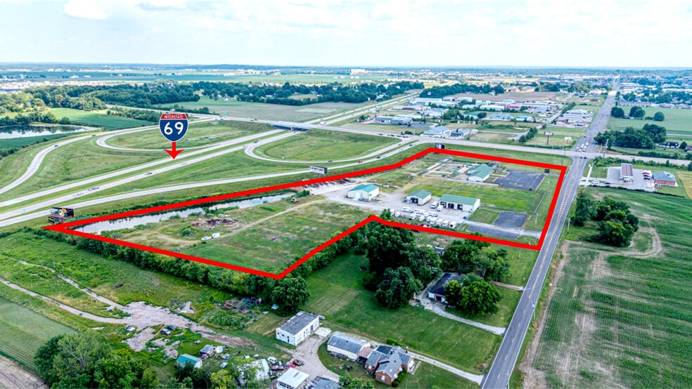 3801 Burkhardt Road, Evansville, IN for sale - Building Photo - Image 1 of 15