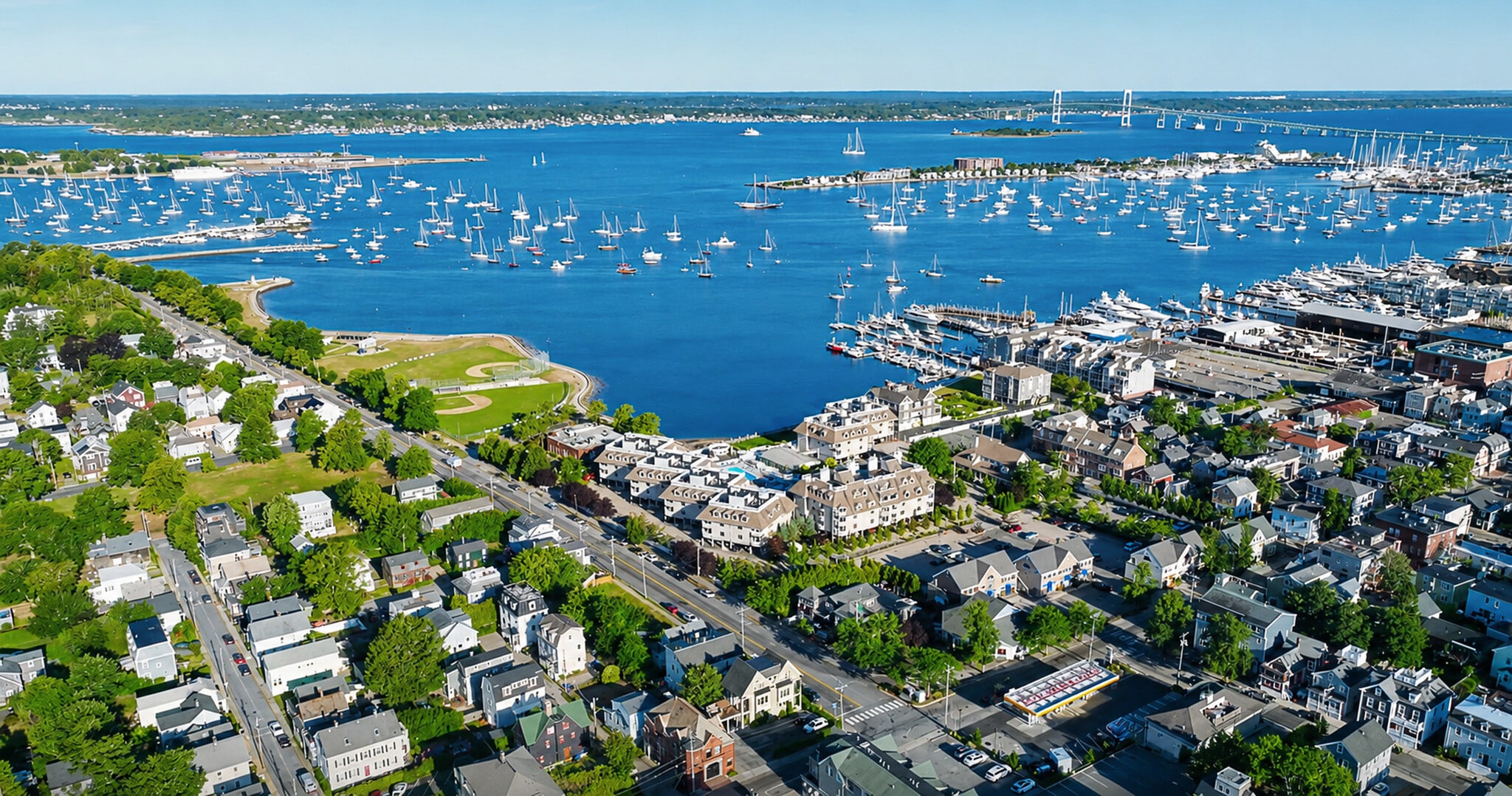 551 Thames St, Newport, RI à vendre Photo du bâtiment- Image 1 de 32