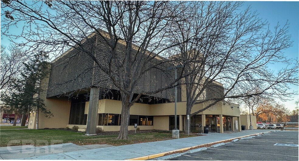 401 S College Ave, Fort Collins, CO à louer - Photo du bâtiment - Image 1 de 2