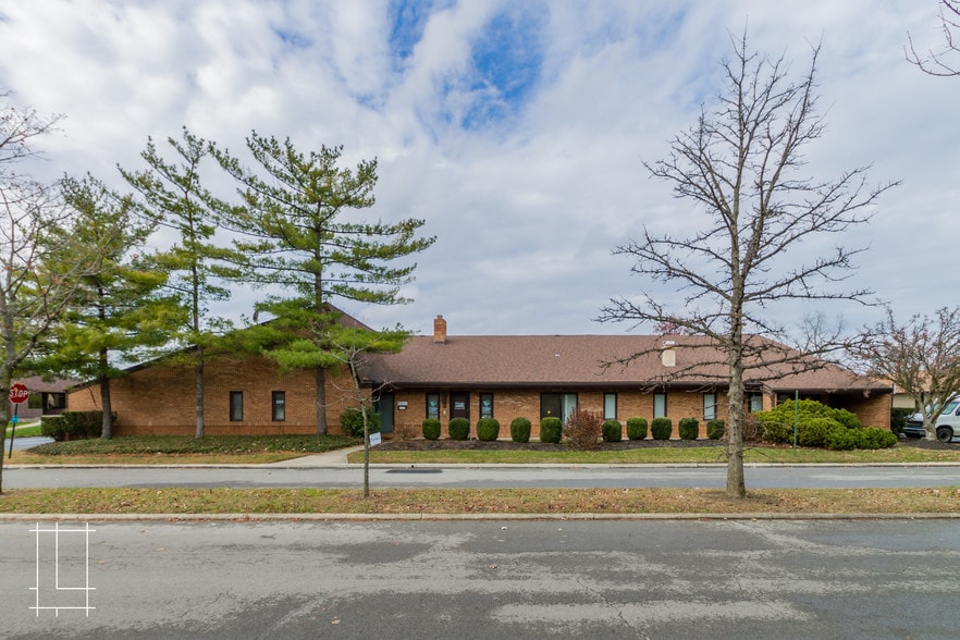 1660 NW Professional Plz, Columbus, OH for sale - Primary Photo - Image 1 of 3