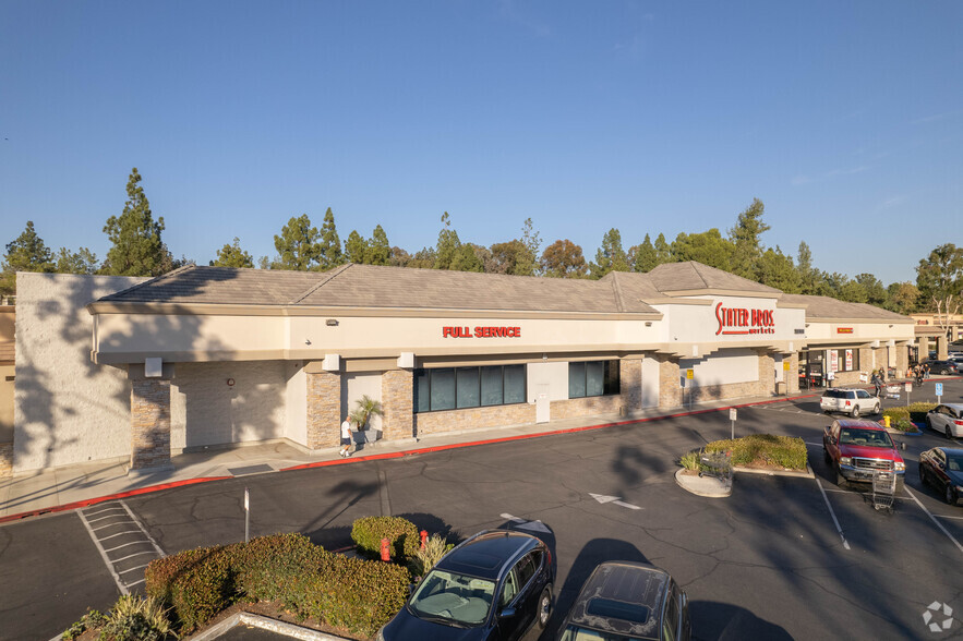 22331-22377 El Toro Rd, Lake Forest, CA for lease - Building Photo - Image 1 of 6