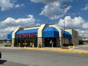 2405 Miracle Ln, Mishawaka, IN for lease Building Photo- Image 1 of 2