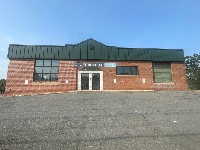 4160 S Four Mile Run Dr, Arlington, VA à louer - Photo du bâtiment - Image 1 de 4