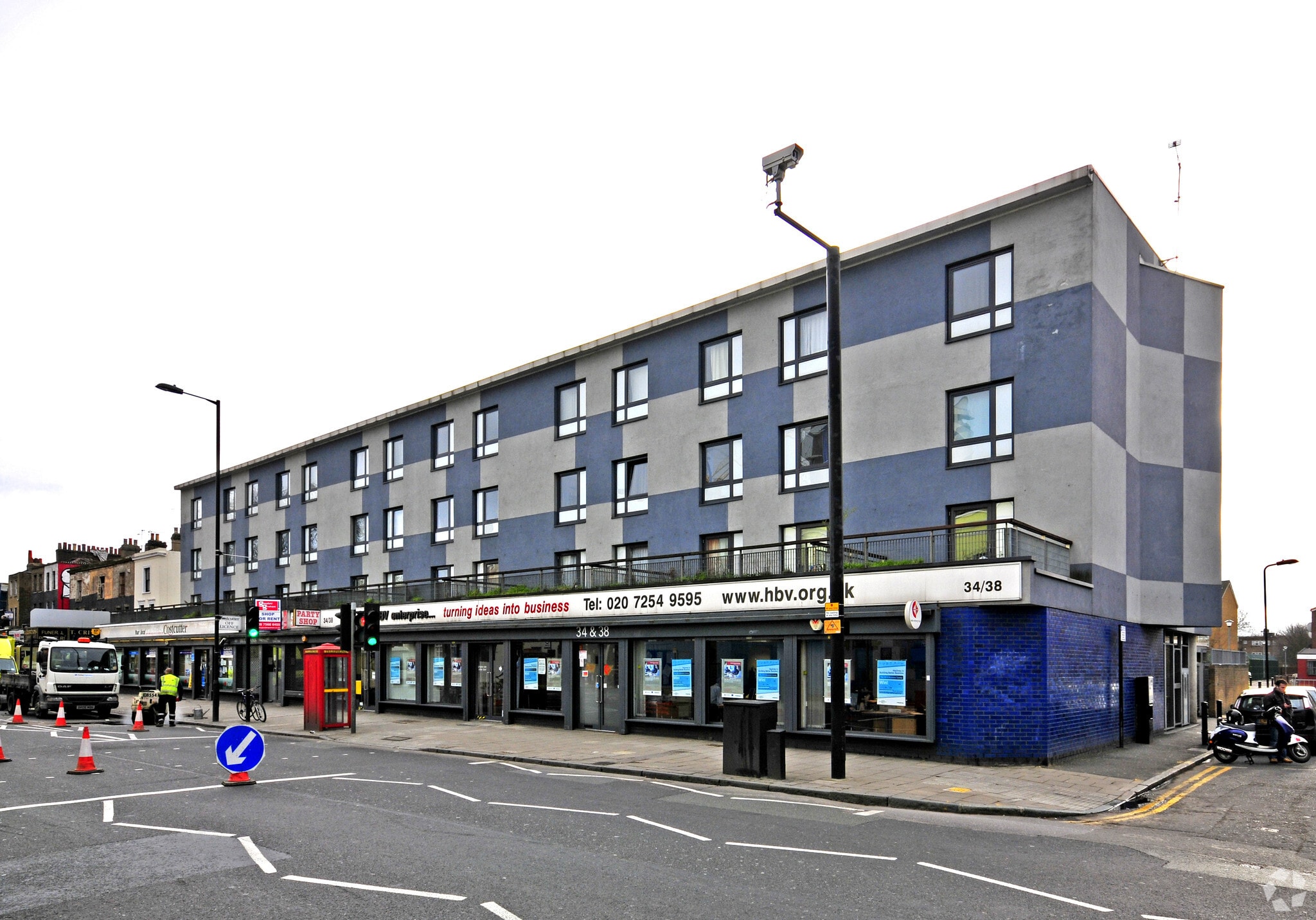 34-44 Dalston Ln, London for lease Primary Photo- Image 1 of 3