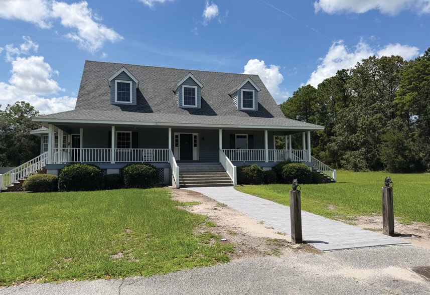 159 Wingefield Commons, Brunswick, GA à vendre - Photo du bâtiment - Image 3 de 7