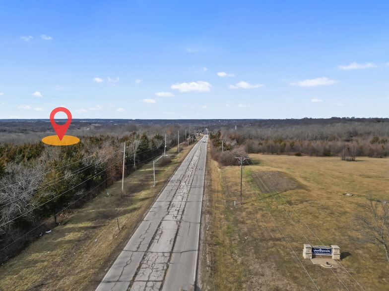 3351 Blue Ridge Ext, Grandview, MO for sale - Aerial - Image 2 of 9