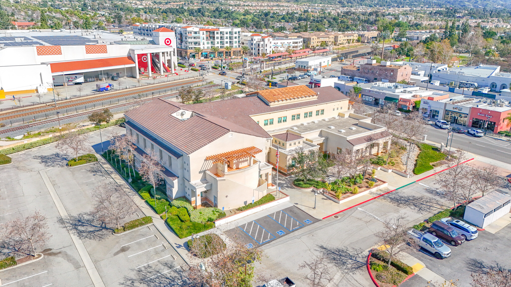 725 N Azusa Ave, Azusa, CA for sale Primary Photo- Image 1 of 32