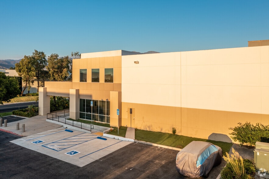 27002 Vista Terrace, Lake Forest, CA for lease - Building Photo - Image 3 of 27