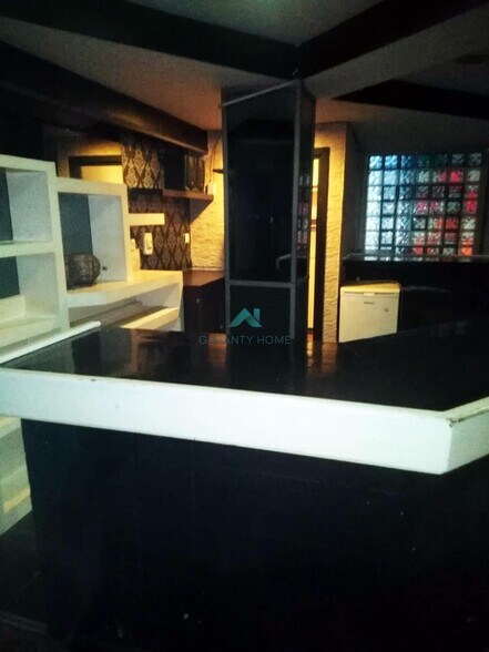 Retail in Laredo, Cantabria for sale - Interior Photo - Image 3 of 13