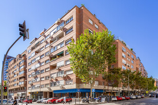 Plus de détails pour Calle Alustante, 3, Madrid - Multi-résidentiel à vendre