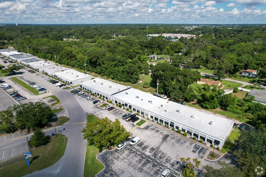 102-134 Live Oaks Blvd, Casselberry, FL à louer - Aérien - Image 3 de 13