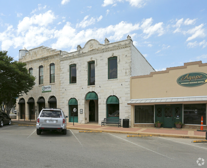 102 E Main Ave, Round Rock, TX à louer - Photo principale - Image 1 de 13