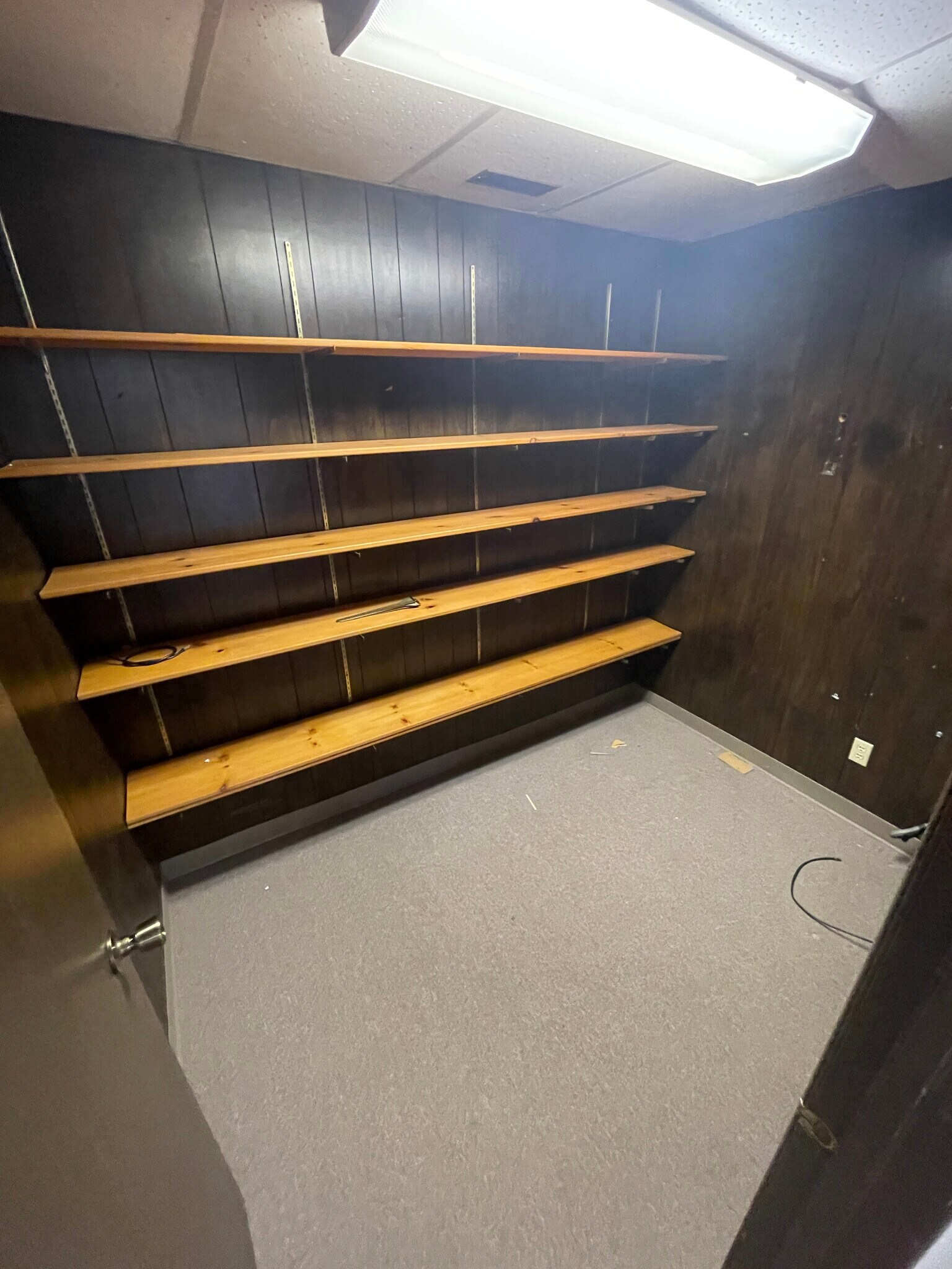 701 N Hermitage Rd, Hermitage, PA for lease Interior Photo- Image 1 of 10