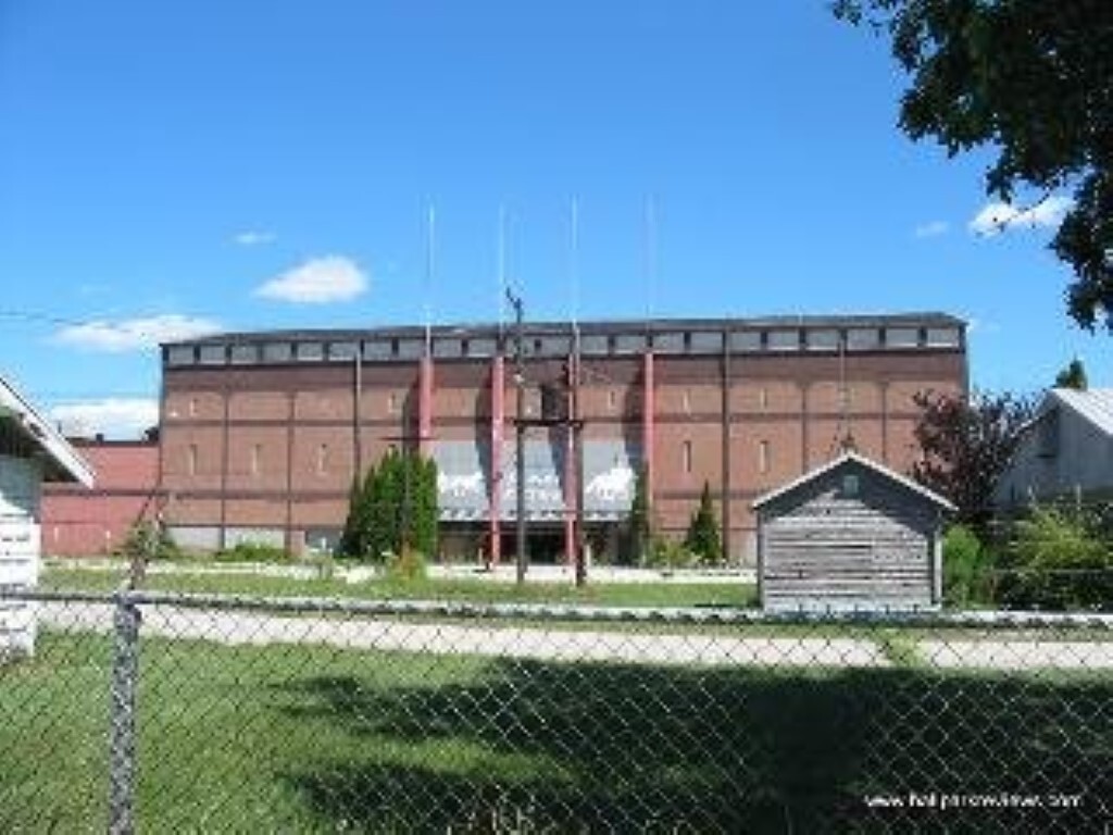 2701 E Genesee Ave, Saginaw, MI à vendre Photo du bâtiment- Image 1 de 1