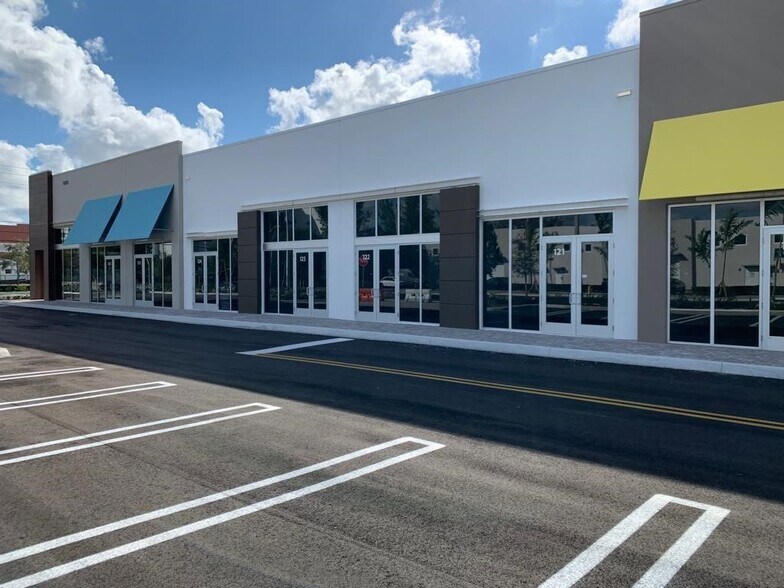 10887-10891 NW 17th St, Miami, FL à louer - Photo du bâtiment - Image 2 de 24