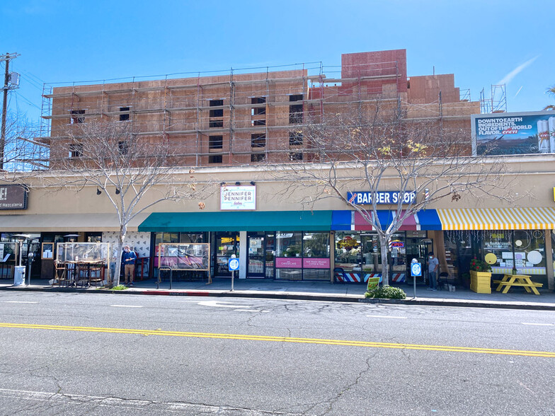 10418-10430 National Blvd, Los Angeles, CA à vendre - Photo du bâtiment - Image 1 de 1