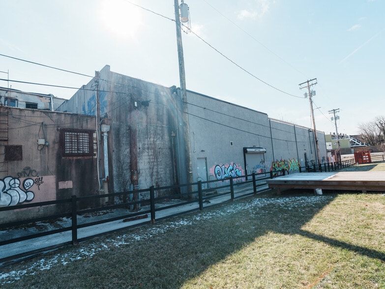 2132 W North Ave, Baltimore, MD for sale - Primary Photo - Image 1 of 2