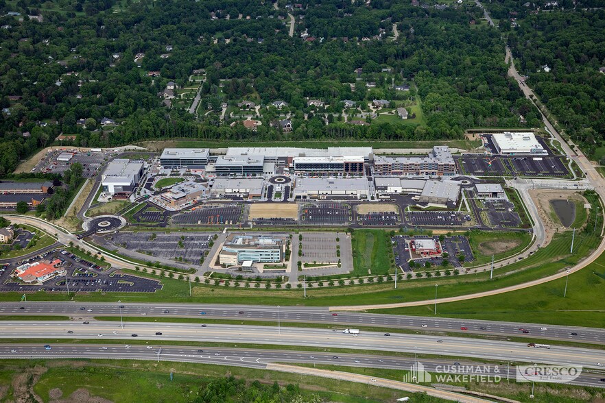 200 Park Ave, Beachwood, OH for lease - Aerial - Image 2 of 8