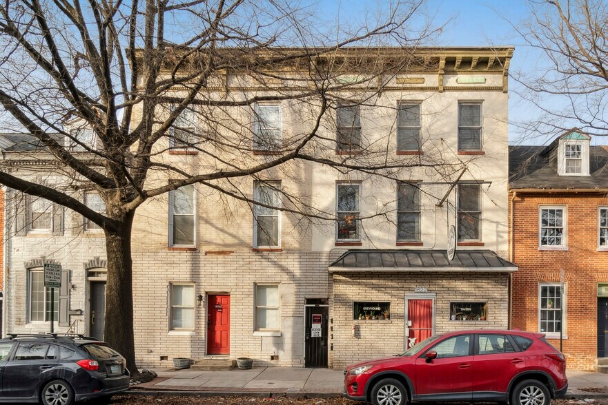 1822 Fleet St, Baltimore, MD à vendre - Photo du bâtiment - Image 1 de 14