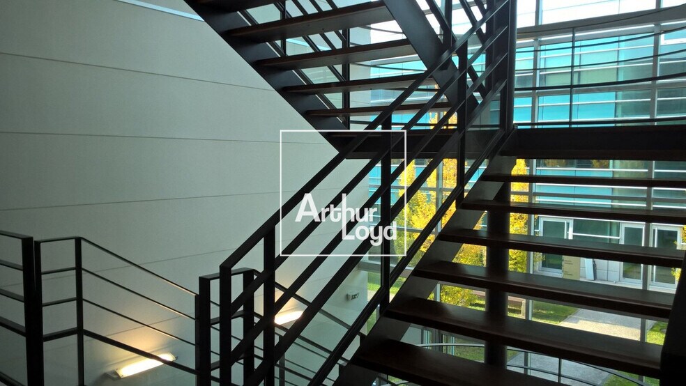 2460 Voie De L'occitanie, Labège à louer - Photo intérieure - Image 3 de 12