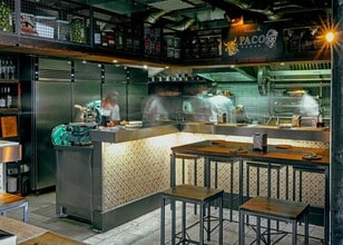 Guinea St, Bristol for lease Interior Photo- Image 2 of 2