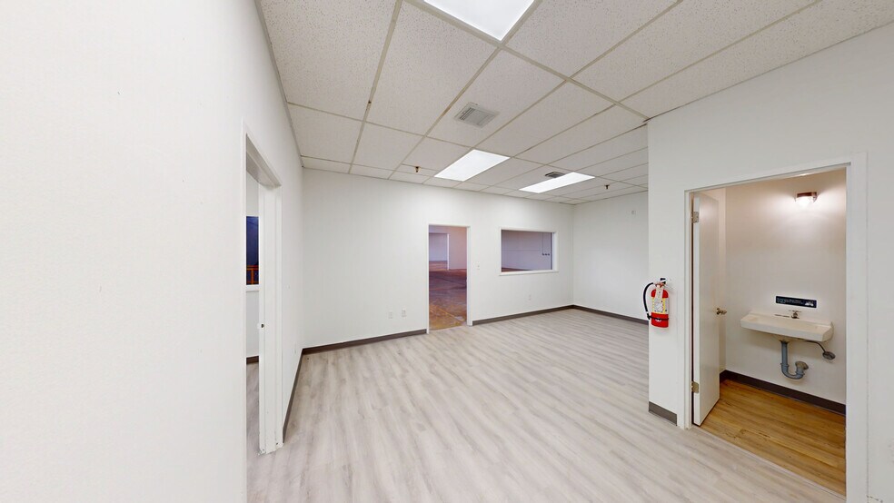 16511-16511 NW 8th Ave, Miami, FL à louer - Photo du bâtiment - Image 3 de 13