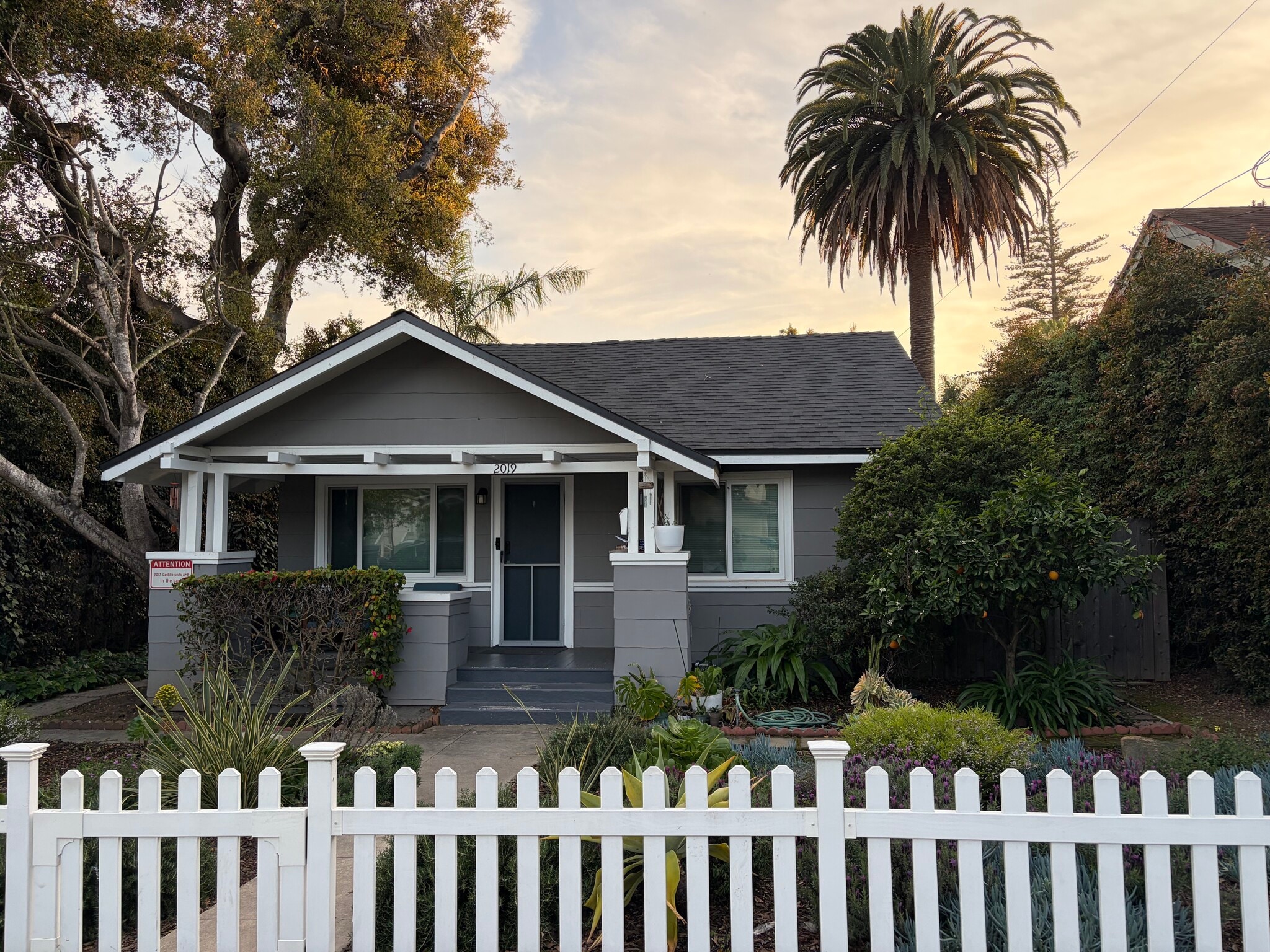 2019 Castillo St, Santa Barbara, CA for sale Primary Photo- Image 1 of 19