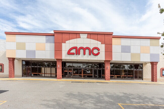 More details for 111 Cinema Dr, Wilmington, NC - Retail for Lease