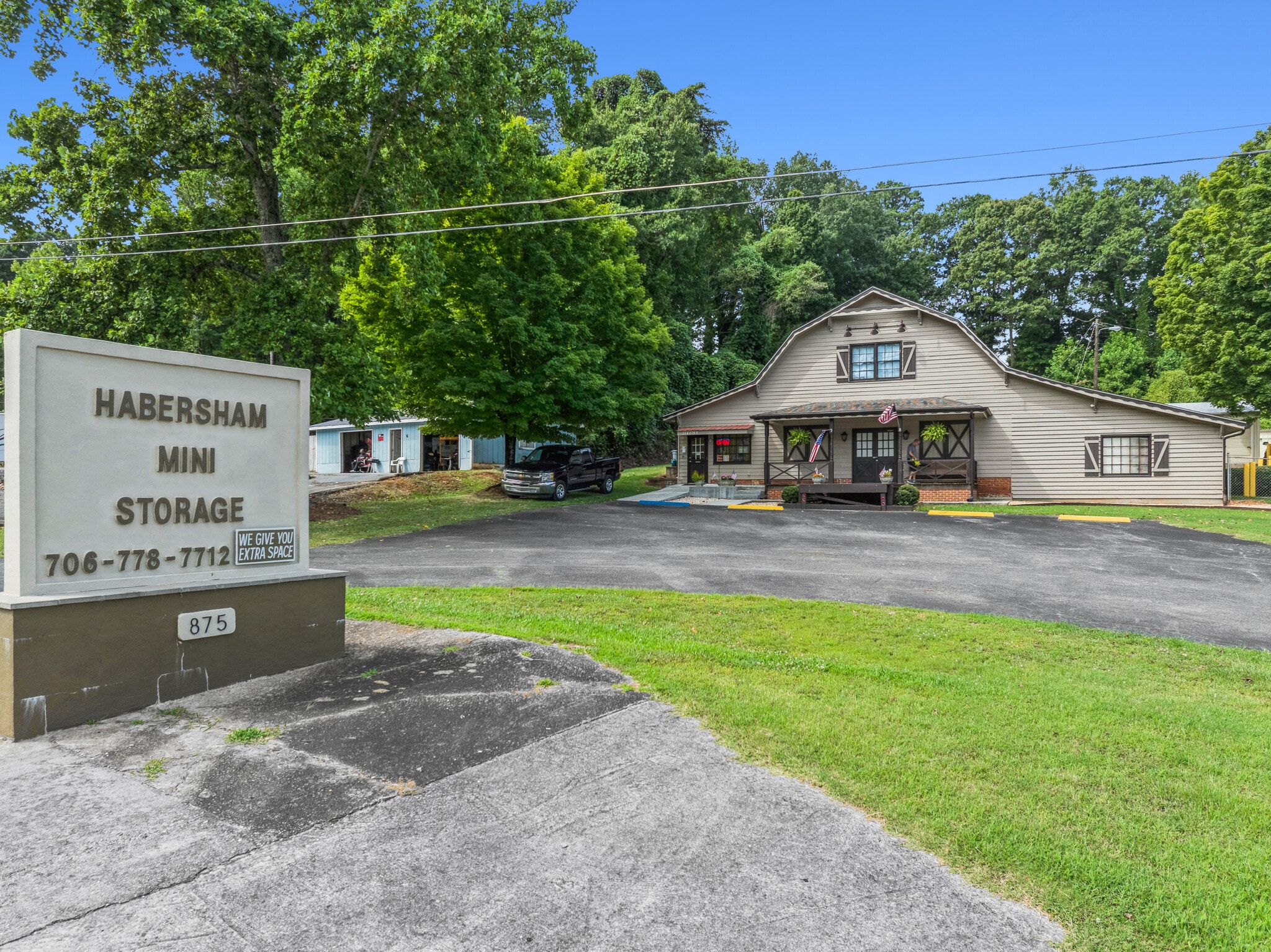 875 S Main St, Cornelia, GA for sale Primary Photo- Image 1 of 10