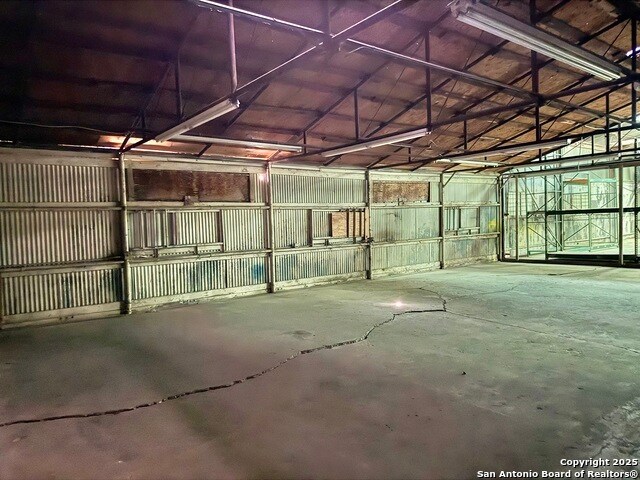 1500 W Corpus Christi St, Beeville, TX à vendre - Photo du bâtiment - Image 3 de 24