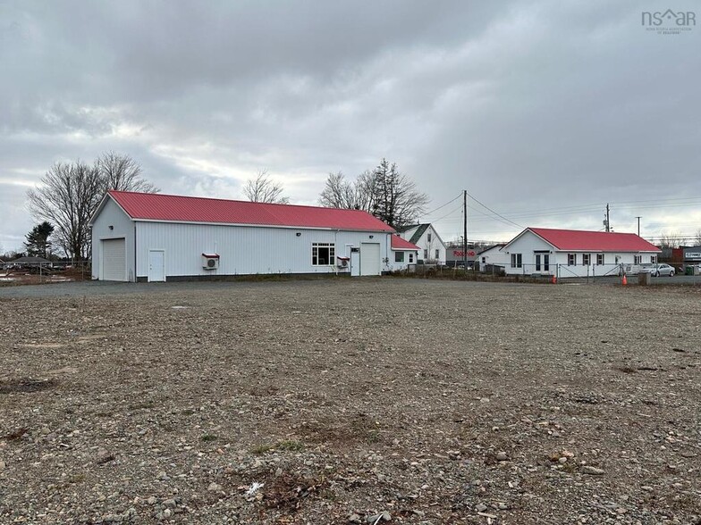 246 Pictou Road Bible Hl, Bible Hill, NS for sale - Building Photo - Image 2 of 7