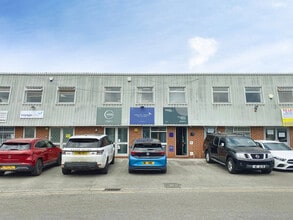 Southview Park, Reading for lease Building Photo- Image 2 of 12