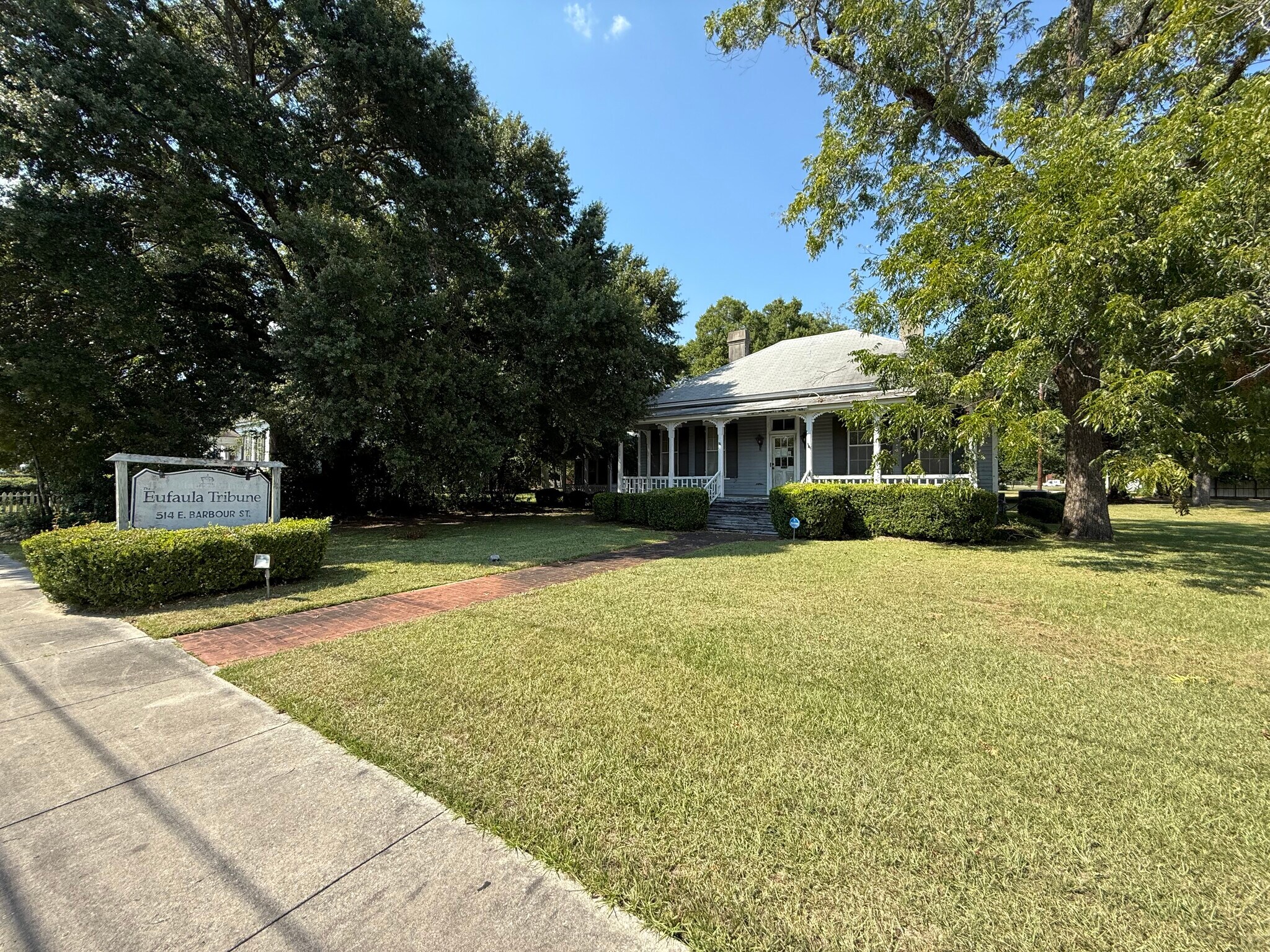514 E Barbour St, Eufaula, AL à vendre Photo principale- Image 1 de 22