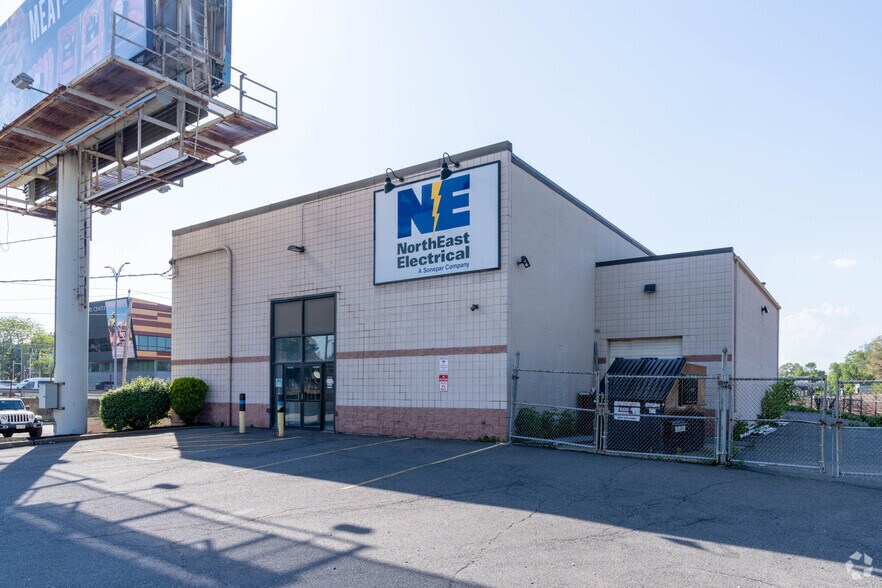 50 Von Hillern St, Dorchester, MA à louer - Photo du bâtiment - Image 1 de 5