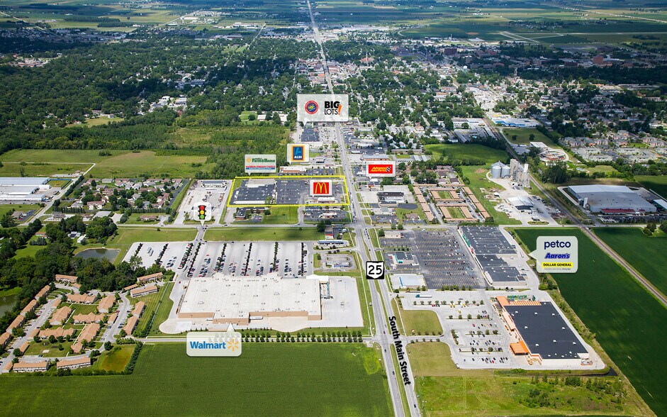 1060-1080 S Main St, Bowling Green, OH à vendre - Photo du bâtiment - Image 2 de 2
