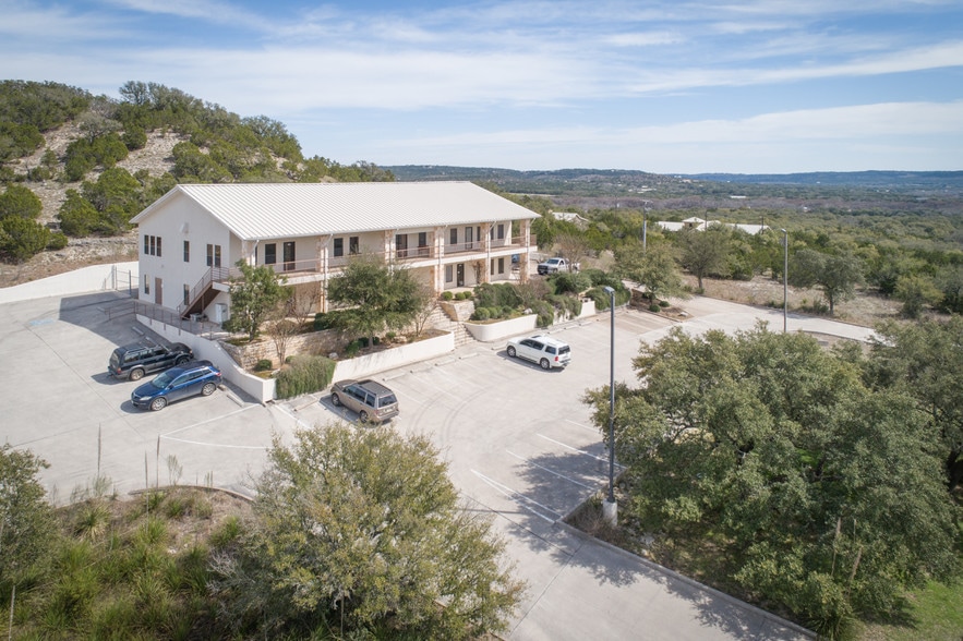 180 Joe Wimberley Blvd, Wimberley, TX for lease - Building Photo - Image 2 of 25