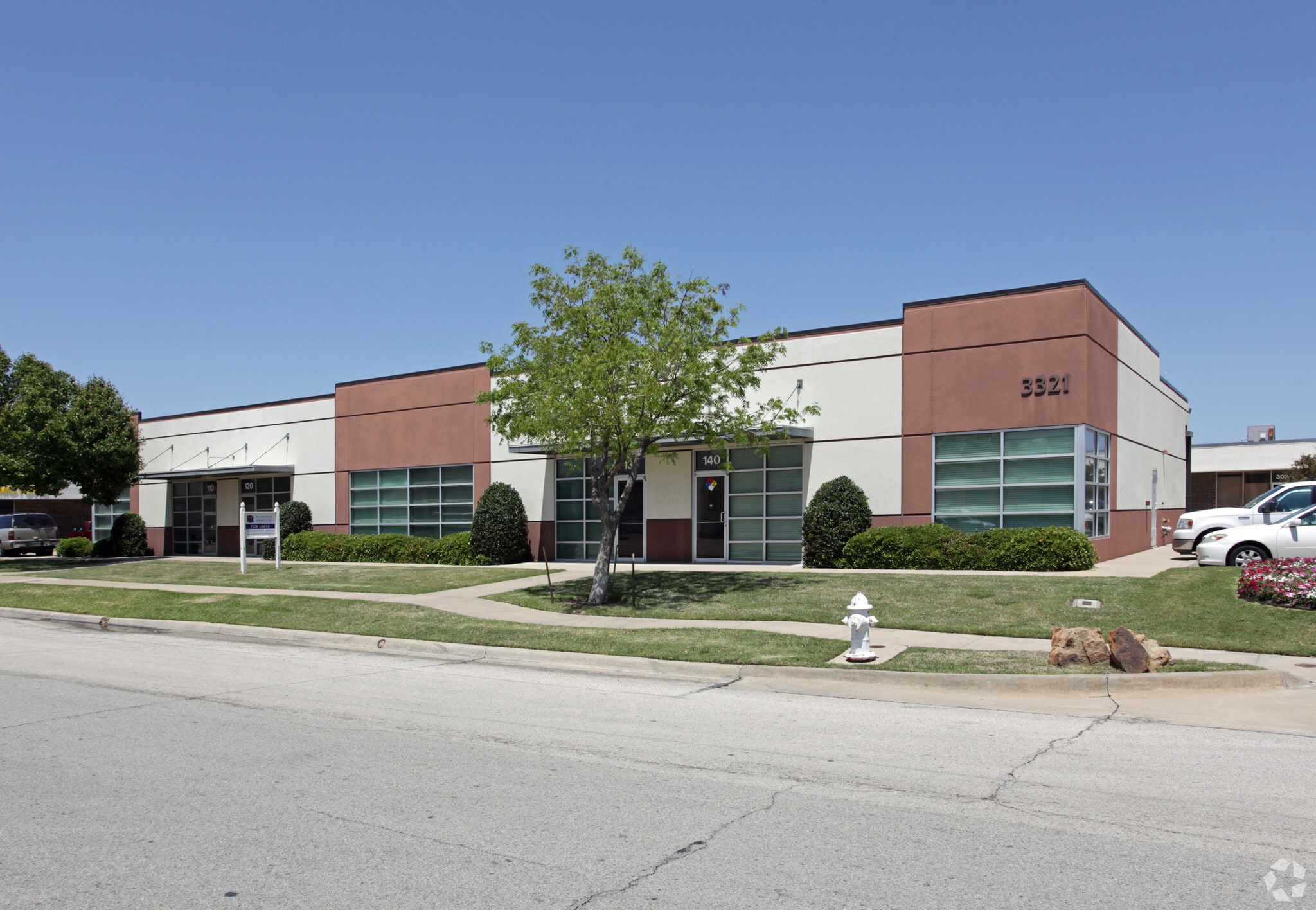 3331 Towerwood Dr, Farmers Branch, TX for lease Primary Photo- Image 1 of 5