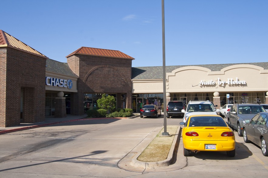 13802-13804 N May Ave, Oklahoma City, OK à louer - Photo du bâtiment - Image 1 de 3