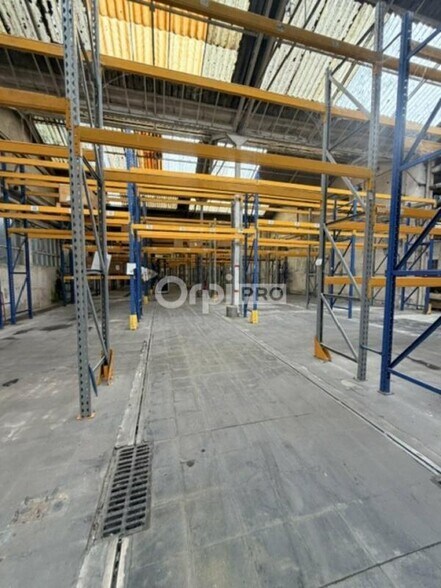 Land in Saint-Quentin for sale - Building Photo - Image 3 of 7