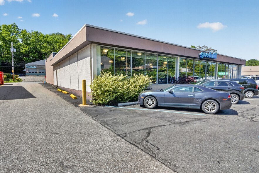 2866 Banksville Rd, Pittsburgh, PA à vendre - Photo du bâtiment - Image 3 de 7