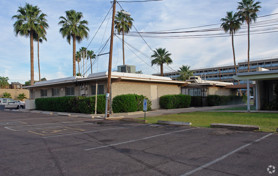 1641 W Glendale Ave, Phoenix, AZ à vendre - Photo principale - Image 1 de 1