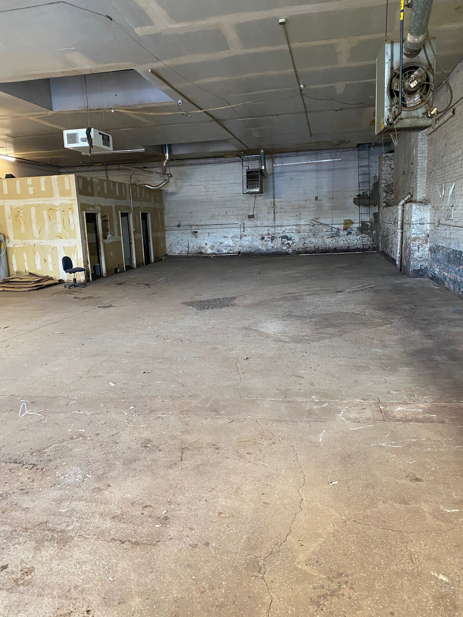 4238 Bronx Blvd, Bronx, NY for lease Building Photo- Image 1 of 1