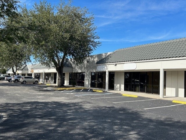 3725-3791 Silver Star Rd, Orlando, FL for lease - Building Photo - Image 3 of 7