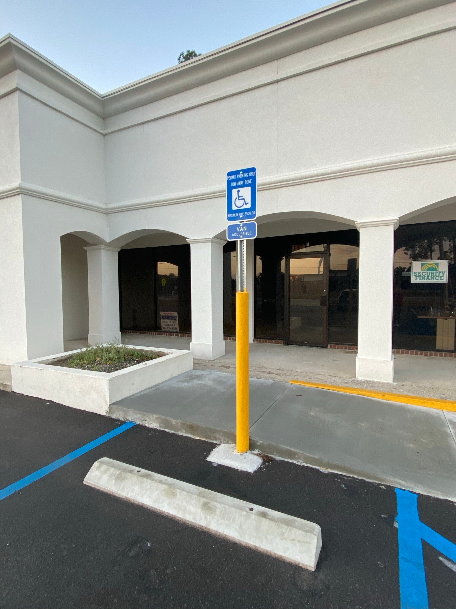 319 W General Screven Way, Hinesville, GA for lease Building Photo- Image 1 of 4