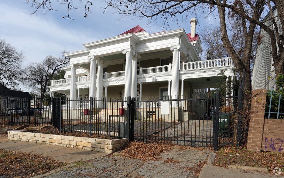 1806 Rio Grande St, Austin, TX à louer - Photo du bâtiment - Image 3 de 12