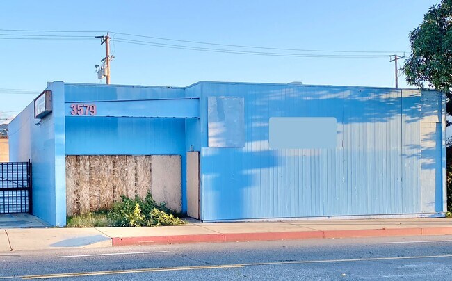 Plus de détails pour 3579 Gage Ave, Bell, CA - Bureau à vendre