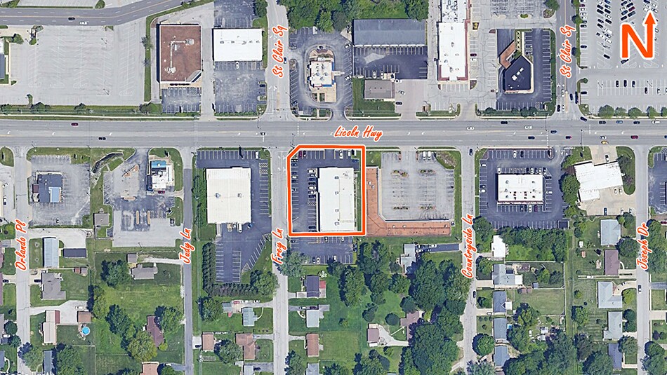 101-105 Frey Ln, Fairview Heights, IL for lease - Building Photo - Image 3 of 8