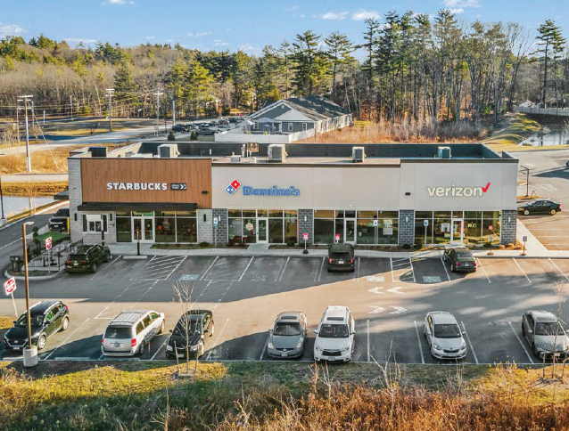 1 Silver Fox ln, Raymond, NH à vendre - Photo principale - Image 1 de 6